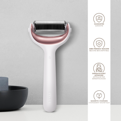 Електронний ролик для обличчя та тіла з мікроголками GESKE MicroNeedle Face & Body Roller 8 в 1 пудровий Електронний ролик для обличчя та тіла з мікроголками GESKE MicroNeedle Face & Body Roller 8 в 1 пудровий