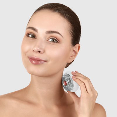 Звуковий масажер для обличчя та тіла GESKE Sonic Cool & Warm Face and Body Massager 9 в 1 білий Звуковий масажер для обличчя та тіла GESKE Sonic Cool & Warm Face and Body Massager 9 в 1 білий