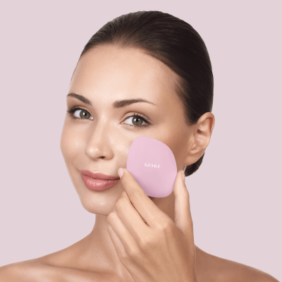Щітка для обличчя GESKE Facial Brush 4 в 1 рожевий Щітка для обличчя GESKE Facial Brush 4 в 1 рожевий