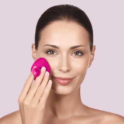 Щітка для обличчя GESKE Facial Brush 4 в 1 пурпуровий з тримачем Щітка для обличчя GESKE Facial Brush 4 в 1 пурпуровий з тримачем