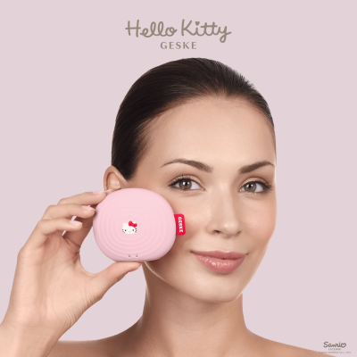 Електронна звукова щітка для обличчя GESKE Sonic Facial Brush 4 в 1 by Hello Kitty рожевий