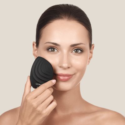 Електронна звукова щітка для обличчя GESKE Sonic Facial Brush 5 в 1 сірий