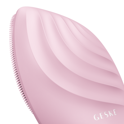 Електронна звукова щітка для обличчя GESKE Sonic Facial Brush 5 в 1 фіолетовий Електронна звукова щітка для обличчя GESKE Sonic Facial Brush 5 в 1 фіолетовий