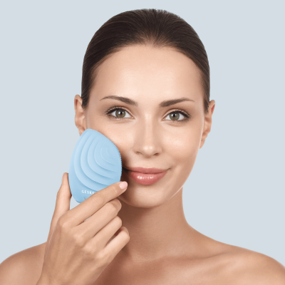 Електронна звукова щітка для обличчя GESKE onic Facial Brush 5 в 1 аквамарин