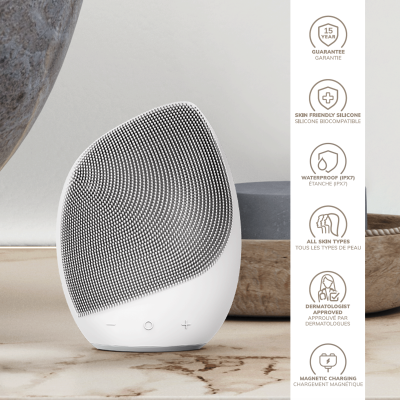 Електронна звукова щітка для обличчя GESKE onic Facial Brush 5 в 1 білий